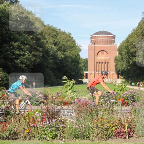 08.09.2024 - Stadtparktriathlon Zöllner http://msf.ph/oto/7040272 08.09.2024 10:01:35 Radfahren 192, 195, 237, 238, 244 meine-sportfotos.de