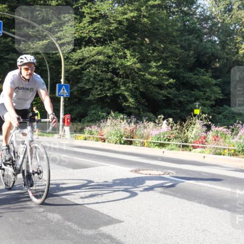 08.09.2024 - Stadtparktriathlon Zöllner http://msf.ph/oto/7040276 08.09.2024 09:53:50 Radfahren 194, 216 meine-sportfotos.de