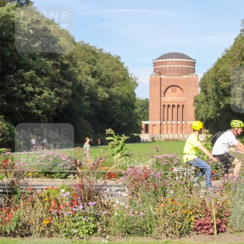 08.09.2024 - Stadtparktriathlon Zöllner http://msf.ph/oto/7040301 08.09.2024 10:02:14 Radfahren 254 meine-sportfotos.de