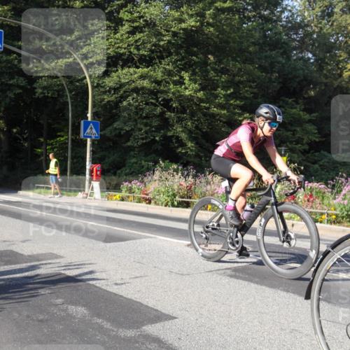 08.09.2024 - Stadtparktriathlon Zöllner http://msf.ph/oto/7040302 08.09.2024 09:54:29 Radfahren 192, 195, 206, 228, 238, 244 meine-sportfotos.de