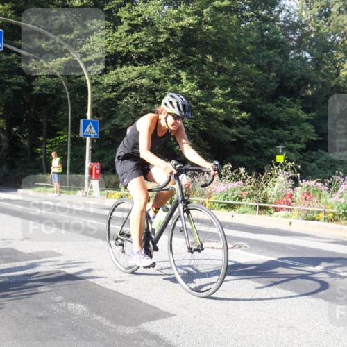 08.09.2024 - Stadtparktriathlon Zöllner http://msf.ph/oto/7040314 08.09.2024 09:55:10 Radfahren 248 meine-sportfotos.de