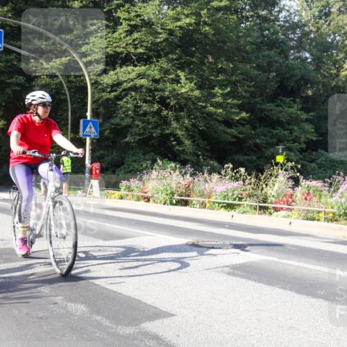 08.09.2024 - Stadtparktriathlon Zöllner http://msf.ph/oto/7040372 08.09.2024 09:58:15 Radfahren 232, 233 meine-sportfotos.de