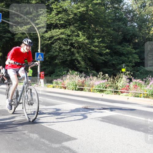 08.09.2024 - Stadtparktriathlon Zöllner http://msf.ph/oto/7040380 08.09.2024 09:58:27 Radfahren 235 meine-sportfotos.de
