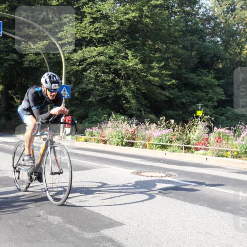 08.09.2024 - Stadtparktriathlon Zöllner http://msf.ph/oto/7040389 08.09.2024 09:58:57 Radfahren 241, 257 meine-sportfotos.de