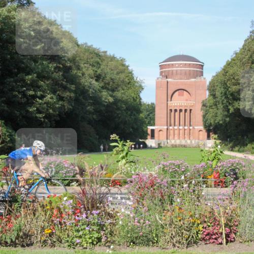 08.09.2024 - Stadtparktriathlon Zöllner http://msf.ph/oto/7040400 08.09.2024 10:04:25 Radfahren 184 meine-sportfotos.de