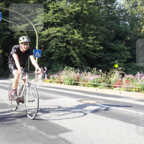 08.09.2024 - Stadtparktriathlon Zöllner http://msf.ph/oto/7040402 08.09.2024 09:59:16 Radfahren 207, 226, 261 meine-sportfotos.de