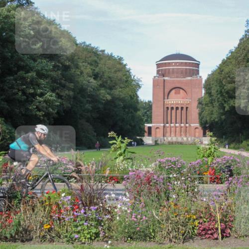 08.09.2024 - Stadtparktriathlon Zöllner http://msf.ph/oto/7040424 08.09.2024 10:05:21 Radfahren 201, 258 meine-sportfotos.de