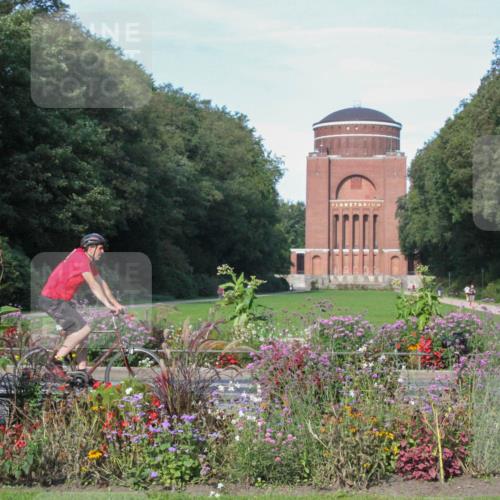 08.09.2024 - Stadtparktriathlon Zöllner http://msf.ph/oto/7040432 08.09.2024 10:05:37 Radfahren 202 meine-sportfotos.de