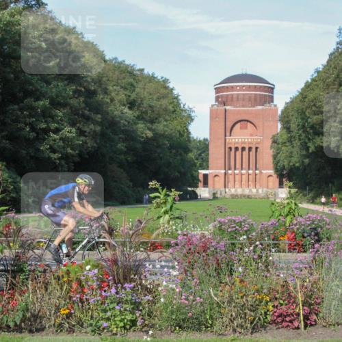 08.09.2024 - Stadtparktriathlon Zöllner http://msf.ph/oto/7040436 08.09.2024 10:06:20 Radfahren 207, 226 meine-sportfotos.de