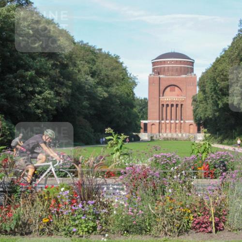 08.09.2024 - Stadtparktriathlon Zöllner http://msf.ph/oto/7040438 08.09.2024 10:06:23 Radfahren 207, 223, 226 meine-sportfotos.de