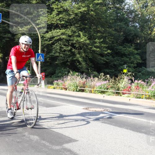 08.09.2024 - Stadtparktriathlon Zöllner http://msf.ph/oto/7040451 08.09.2024 10:00:46 Radfahren 220, 255 meine-sportfotos.de