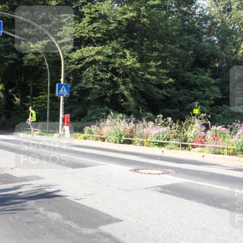 08.09.2024 - Stadtparktriathlon Zöllner http://msf.ph/oto/7040478 08.09.2024 10:01:24 Radfahren 194, 236 meine-sportfotos.de