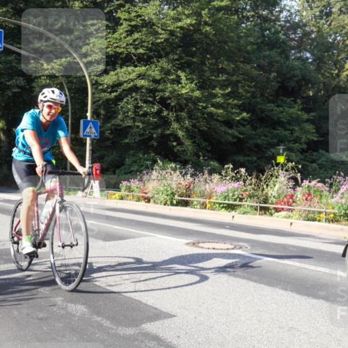 08.09.2024 - Stadtparktriathlon Zöllner http://msf.ph/oto/7040492 08.09.2024 10:01:35 Radfahren 192, 195, 237, 238, 244 meine-sportfotos.de