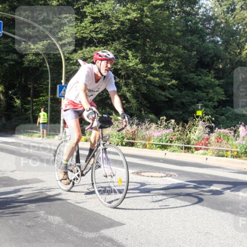 08.09.2024 - Stadtparktriathlon Zöllner http://msf.ph/oto/7040501 08.09.2024 10:01:57 Radfahren 206 meine-sportfotos.de