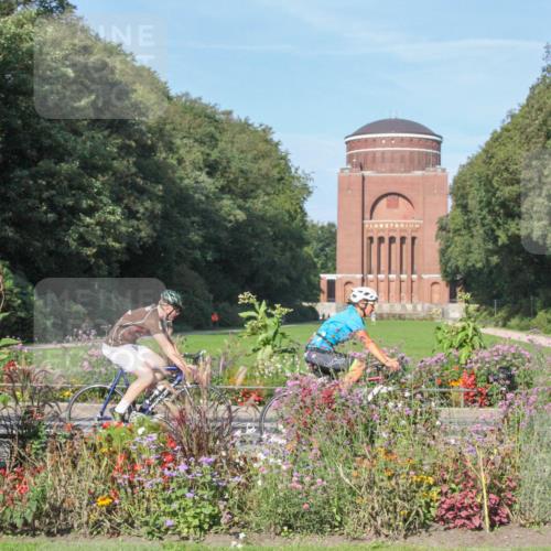 08.09.2024 - Stadtparktriathlon Zöllner http://msf.ph/oto/7040523 08.09.2024 10:08:49 Radfahren 192, 194, 195, 220, 229, 237, 244 meine-sportfotos.de
