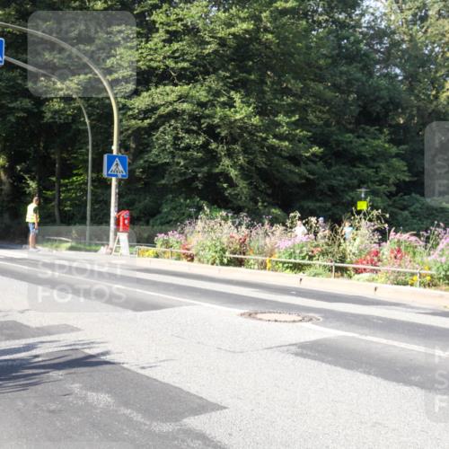 08.09.2024 - Stadtparktriathlon Zöllner http://msf.ph/oto/7040530 08.09.2024 10:02:29 Radfahren  meine-sportfotos.de