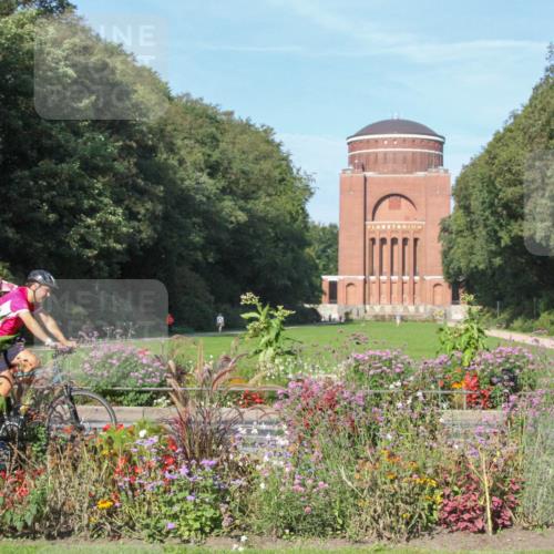 08.09.2024 - Stadtparktriathlon Zöllner http://msf.ph/oto/7040546 08.09.2024 10:09:08 Radfahren 199, 213, 236 meine-sportfotos.de
