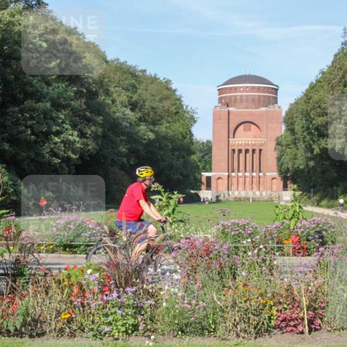 08.09.2024 - Stadtparktriathlon Zöllner http://msf.ph/oto/7040564 08.09.2024 10:09:21 Radfahren 232 meine-sportfotos.de