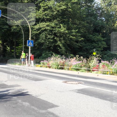 08.09.2024 - Stadtparktriathlon Zöllner http://msf.ph/oto/7040571 08.09.2024 10:03:27 Radfahren  meine-sportfotos.de