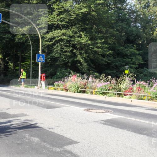 08.09.2024 - Stadtparktriathlon Zöllner http://msf.ph/oto/7040578 08.09.2024 10:03:37 Radfahren 242 meine-sportfotos.de