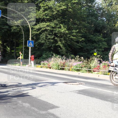 08.09.2024 - Stadtparktriathlon Zöllner http://msf.ph/oto/7040599 08.09.2024 10:04:14 Radfahren 200, 227 meine-sportfotos.de