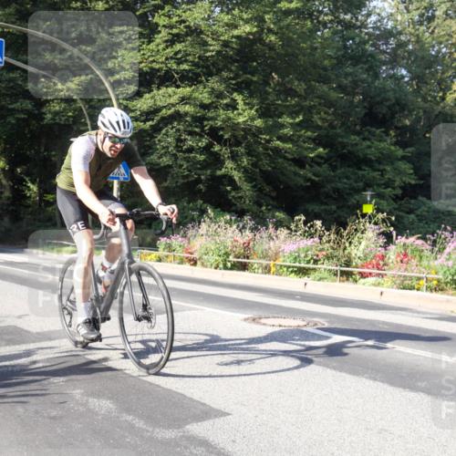 08.09.2024 - Stadtparktriathlon Zöllner http://msf.ph/oto/7040603 08.09.2024 10:04:16 Radfahren 200, 227 meine-sportfotos.de