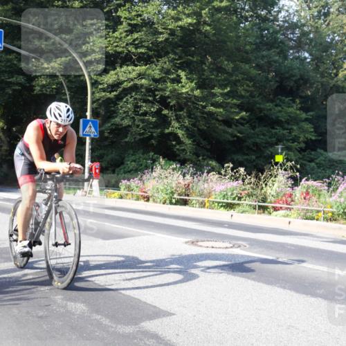08.09.2024 - Stadtparktriathlon Zöllner http://msf.ph/oto/7040623 08.09.2024 10:04:59 Radfahren 211, 217, 234, 246 meine-sportfotos.de