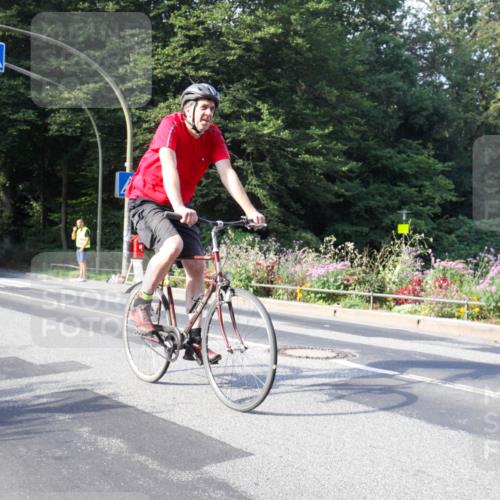 08.09.2024 - Stadtparktriathlon Zöllner http://msf.ph/oto/7040639 08.09.2024 10:05:37 Radfahren 202 meine-sportfotos.de