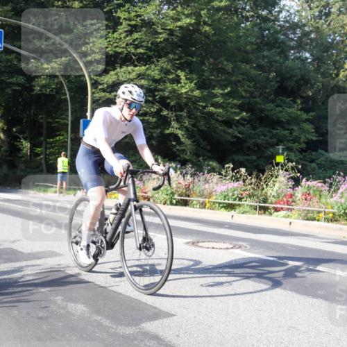 08.09.2024 - Stadtparktriathlon Zöllner http://msf.ph/oto/7040652 08.09.2024 10:06:56 Radfahren 188 meine-sportfotos.de