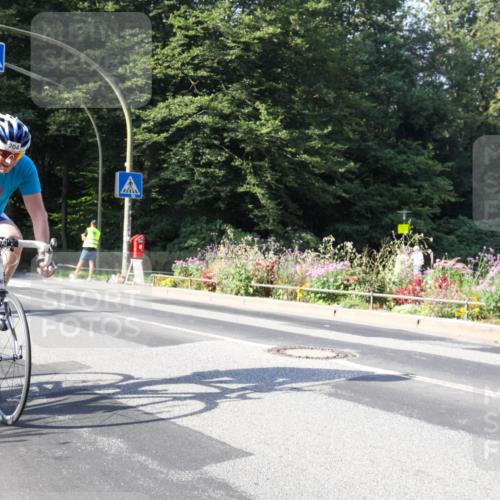 08.09.2024 - Stadtparktriathlon Zöllner http://msf.ph/oto/7040675 08.09.2024 10:07:45 Radfahren 204, 243 meine-sportfotos.de