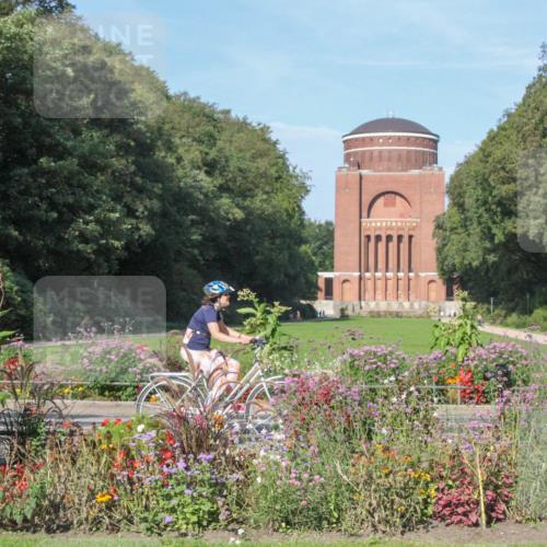 08.09.2024 - Stadtparktriathlon Zöllner http://msf.ph/oto/7040690 08.09.2024 10:13:54 Radfahren 221, 252 meine-sportfotos.de