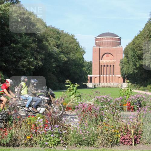 08.09.2024 - Stadtparktriathlon Zöllner http://msf.ph/oto/7040702 08.09.2024 10:14:19 Radfahren 202, 231 meine-sportfotos.de