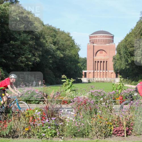 08.09.2024 - Stadtparktriathlon Zöllner http://msf.ph/oto/7040708 08.09.2024 10:14:26 Radfahren 201, 205 meine-sportfotos.de