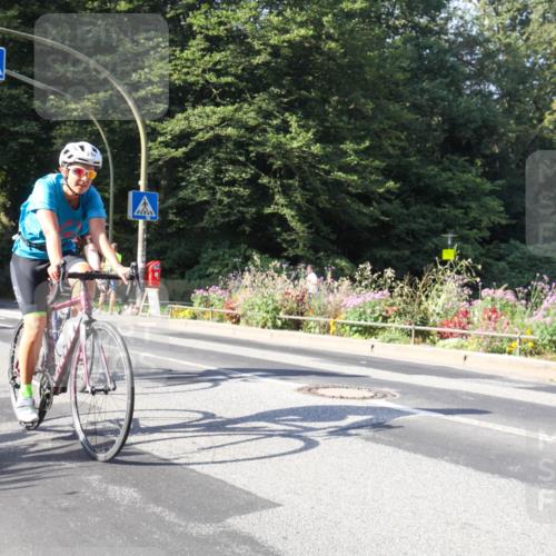 08.09.2024 - Stadtparktriathlon Zöllner http://msf.ph/oto/7040721 08.09.2024 10:08:49 Radfahren 192, 194, 195, 220, 229, 237, 244 meine-sportfotos.de