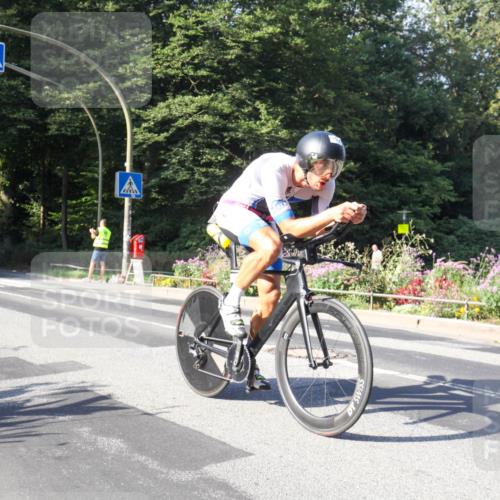 08.09.2024 - Stadtparktriathlon Zöllner http://msf.ph/oto/7040741 08.09.2024 10:09:04 Radfahren 199 meine-sportfotos.de
