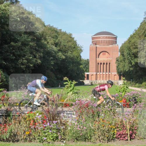 08.09.2024 - Stadtparktriathlon Zöllner http://msf.ph/oto/7040760 08.09.2024 10:15:54 Radfahren 204, 210, 228, 251, 353 meine-sportfotos.de