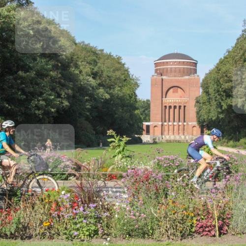 08.09.2024 - Stadtparktriathlon Zöllner http://msf.ph/oto/7040762 08.09.2024 10:15:55 Radfahren 204, 210, 228, 251, 353 meine-sportfotos.de