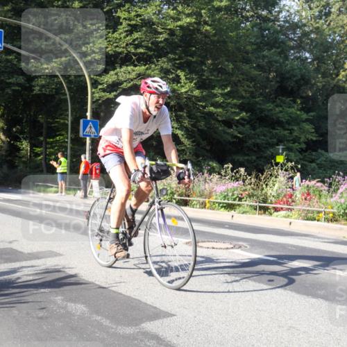 08.09.2024 - Stadtparktriathlon Zöllner http://msf.ph/oto/7040764 08.09.2024 10:09:48 Radfahren 198, 206 meine-sportfotos.de