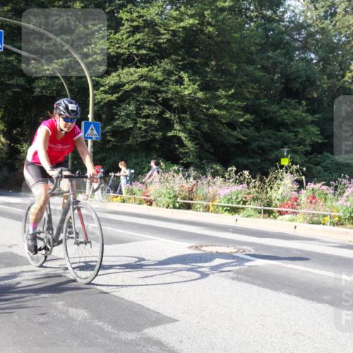 08.09.2024 - Stadtparktriathlon Zöllner http://msf.ph/oto/7040778 08.09.2024 10:10:16 Radfahren 212, 214, 219 meine-sportfotos.de