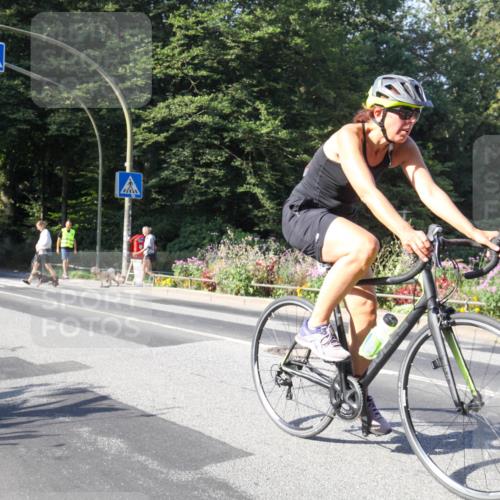 08.09.2024 - Stadtparktriathlon Zöllner http://msf.ph/oto/7040813 08.09.2024 10:11:13 Radfahren 248 meine-sportfotos.de
