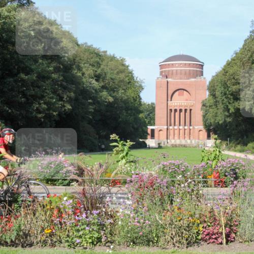 08.09.2024 - Stadtparktriathlon Zöllner http://msf.ph/oto/7040860 08.09.2024 10:17:25 Radfahren 229, 271, 288 meine-sportfotos.de