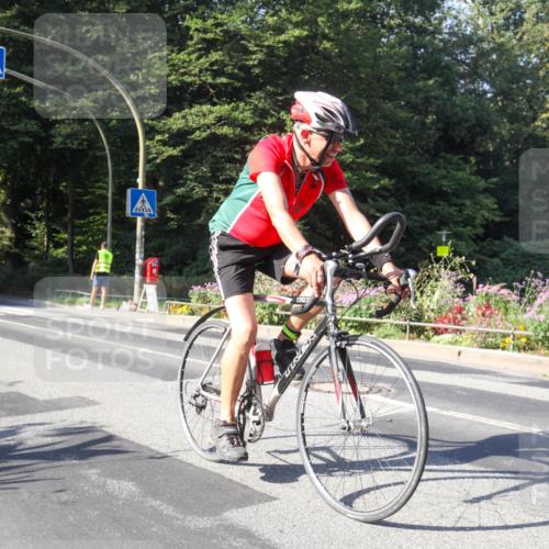 08.09.2024 - Stadtparktriathlon Zöllner http://msf.ph/oto/7040889 08.09.2024 10:14:20 Radfahren 231 meine-sportfotos.de