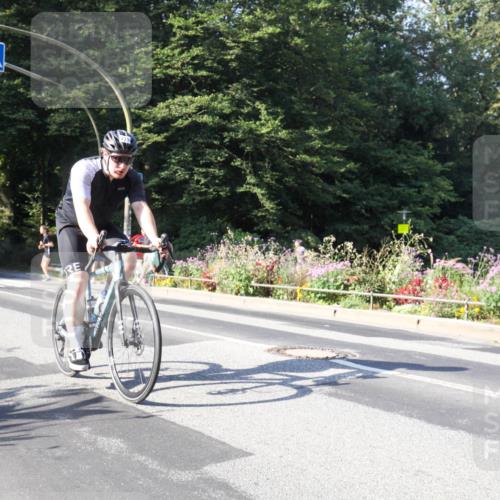 08.09.2024 - Stadtparktriathlon Zöllner http://msf.ph/oto/7040906 08.09.2024 10:14:38 Radfahren 188, 215, 262 meine-sportfotos.de