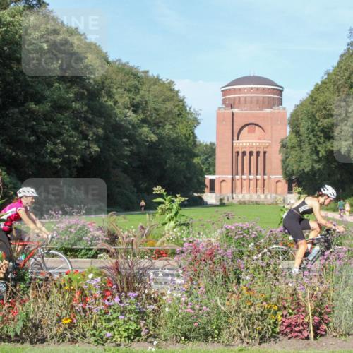 08.09.2024 - Stadtparktriathlon Zöllner http://msf.ph/oto/7040911 08.09.2024 10:18:22 Radfahren 214, 358, 361 meine-sportfotos.de