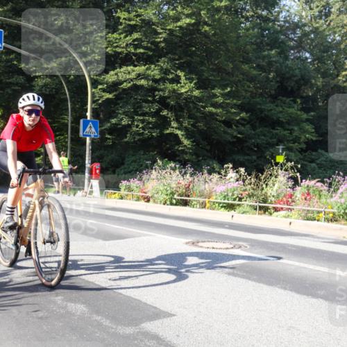 08.09.2024 - Stadtparktriathlon Zöllner http://msf.ph/oto/7040954 08.09.2024 10:16:10 Radfahren 238 meine-sportfotos.de