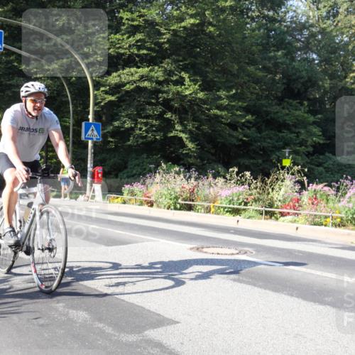 08.09.2024 - Stadtparktriathlon Zöllner http://msf.ph/oto/7040974 08.09.2024 10:16:25 Radfahren 194, 223 meine-sportfotos.de