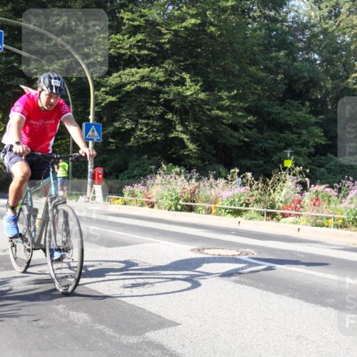 08.09.2024 - Stadtparktriathlon Zöllner http://msf.ph/oto/7041013 08.09.2024 10:17:17 Radfahren 213, 319 meine-sportfotos.de