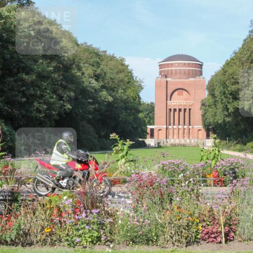 08.09.2024 - Stadtparktriathlon Zöllner http://msf.ph/oto/7041075 08.09.2024 10:20:06 Radfahren 183, 321 meine-sportfotos.de