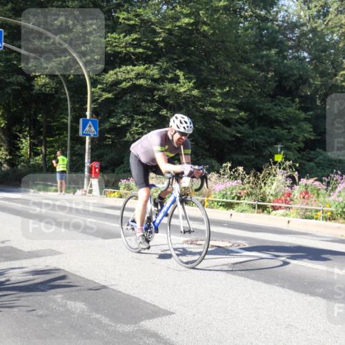 08.09.2024 - Stadtparktriathlon Zöllner http://msf.ph/oto/7041080 08.09.2024 10:19:14 Radfahren 182, 184, 211 meine-sportfotos.de