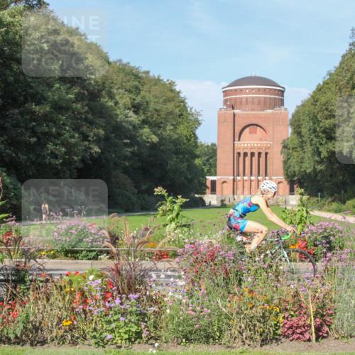 08.09.2024 - Stadtparktriathlon Zöllner http://msf.ph/oto/7041086 08.09.2024 10:20:14 Radfahren 234, 299, 349, 352 meine-sportfotos.de